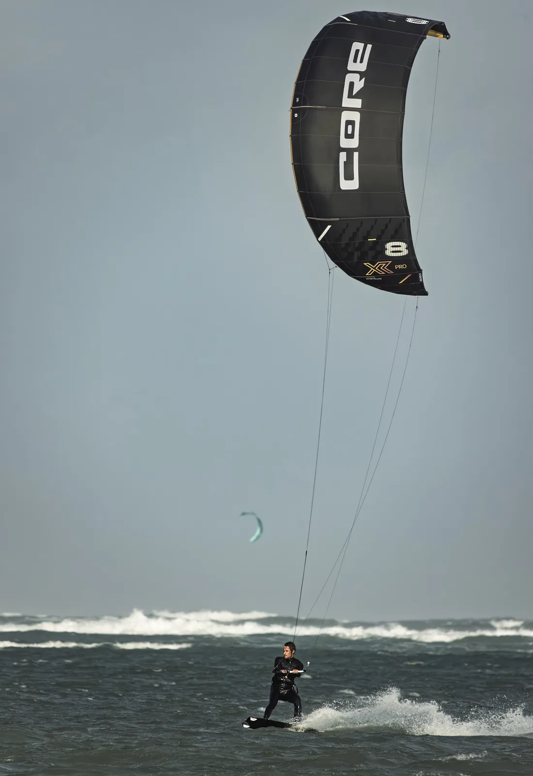Wojciech Stopa riding with a CORE kite in Vietnam